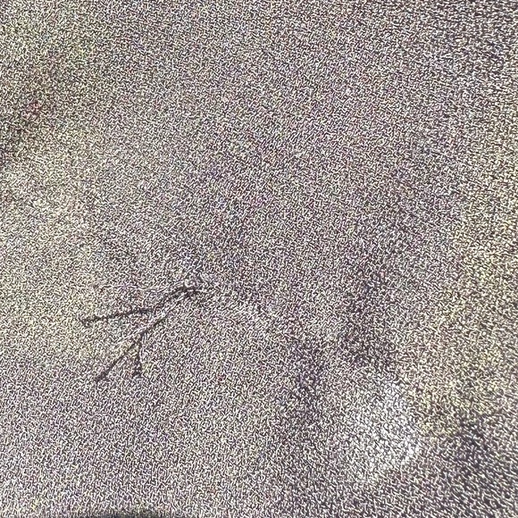 100% Polyester - Picture 3 of 8